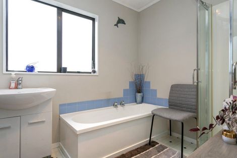 Photo of property in 21 Arthur Crescent, Hilltop, Taupo, 3330