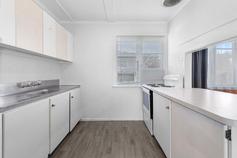 Photo of property in 30 Konene Street, Utuhina, Rotorua, 3015