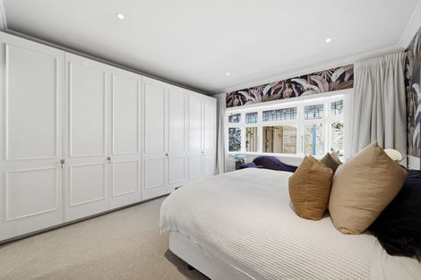 Photo of property in 4 Wherstead Road, Cashmere, Christchurch, 8022