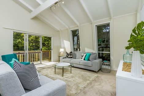 Photo of property in 8 Dakota Avenue, Beach Haven, Auckland, 0626