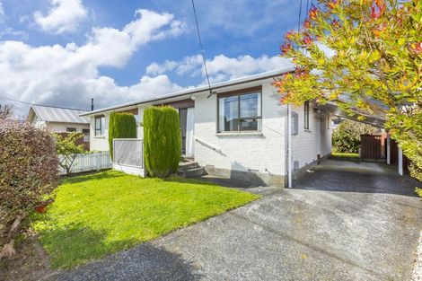 Photo of property in 48f2- Kowhai Avenue, Ebdentown, Upper Hutt, 5018