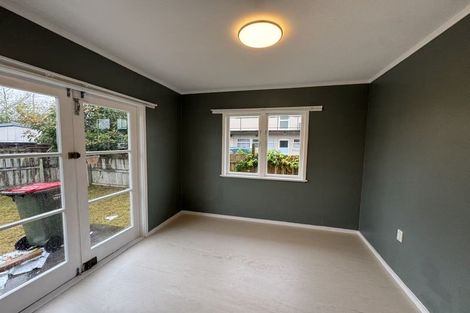 Photo of property in 2 Cameron Road, Hamilton East, Hamilton, 3216