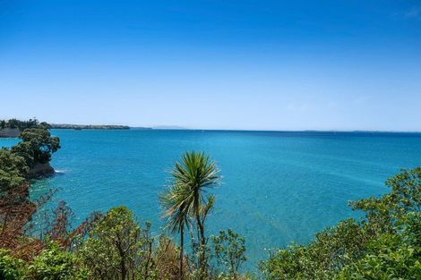 Photo of property in 859 Whangaparaoa Road, Manly, Whangaparaoa, 0930