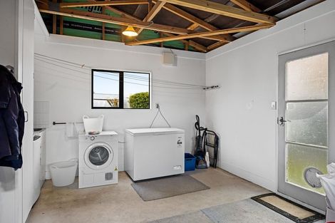 Photo of property in 77a Wilson Street, Hawera, 4610