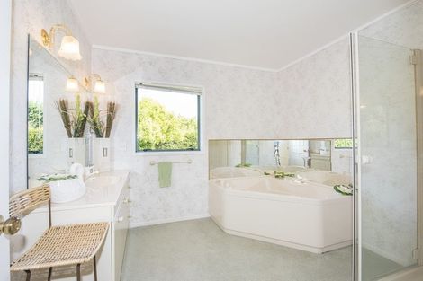 Photo of property in 305 Seagrove Road, Waiau Pa, Pukekohe, 2679