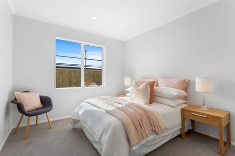 Photo of property in 23 Symes Drive, Red Beach, 0932