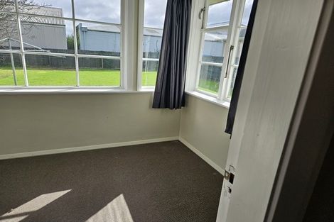 Photo of property in 10 Tyne Street, Roslyn, Palmerston North, 4414