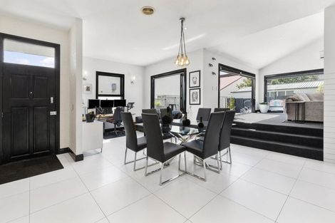 Photo of property in 17 Ferguson Street, Newtown, Wellington, 6021