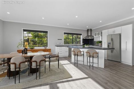 Photo of property in 195 Heta Road, Highlands Park, New Plymouth, 4312