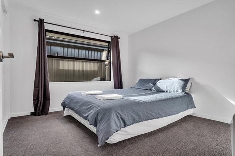 Photo of property in 215 Aubrey Road, Wanaka, 9305