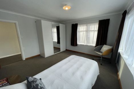 Photo of property in 12 Bristol Street, Island Bay, Wellington, 6023