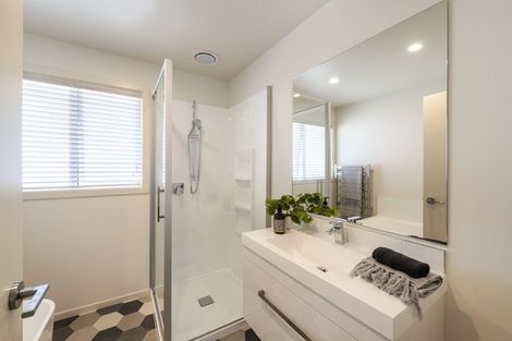 Photo of property in 11 Charlotte Drive, Omokoroa, 3114