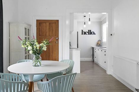 Photo of property in 372a Carrington Street, Upper Vogeltown, New Plymouth, 4310