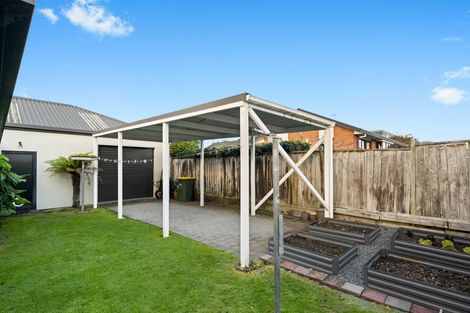Photo of property in 25 Dallinger Street, St Andrews, Hamilton, 3200