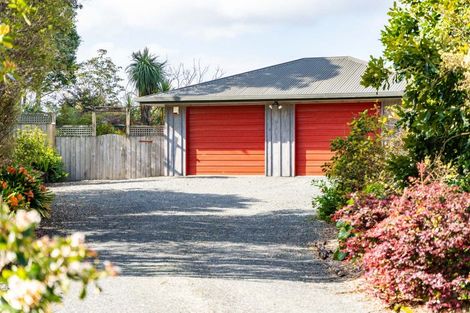 Photo of property in 58 Old Waipu Road, Mangawhai, 0505