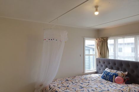 Photo of property in 64 Bill Hercock Street, Pirimai, Napier, 4112