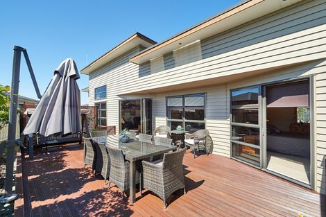 Photo of property in 5 Levi Place, Kelvin Grove, Palmerston North, 4414