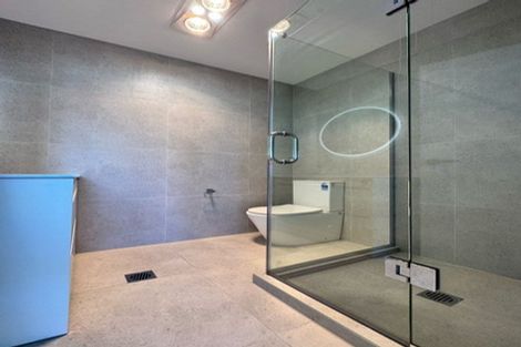 Photo of property in 9a Pukeroa Place, Papakura, 2110