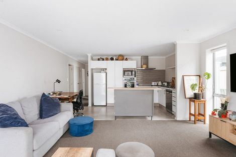 Photo of property in 4 Belt Lane, Papamoa, 3118