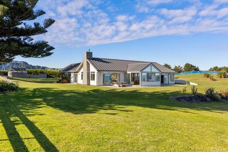 Photo of property in 379c Pukearuhe Road, Waiiti, Urenui, 4377