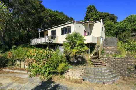 Photo of property in 40 Finn Place, Totara Vale, Auckland, 0629