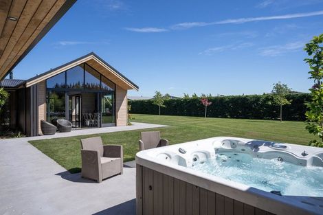 Photo of property in 112 Birchs Road, Prebbleton, 7674