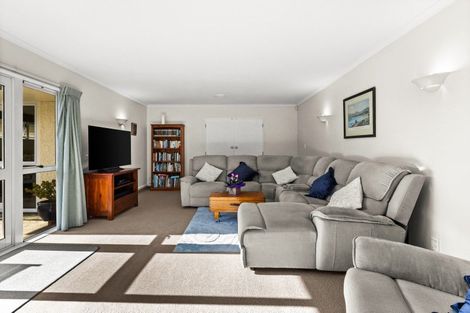 Photo of property in 9 Gresham Place, Taradale, Napier, 4112