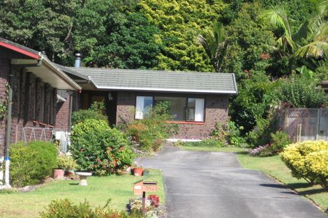 Photo of property in 1/35 Palliser Lane, Browns Bay, Auckland, 0630