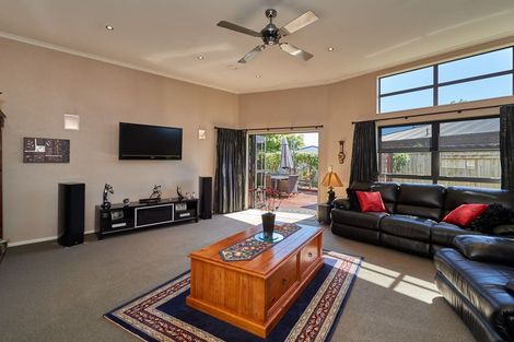 Photo of property in 5 Levi Place, Kelvin Grove, Palmerston North, 4414