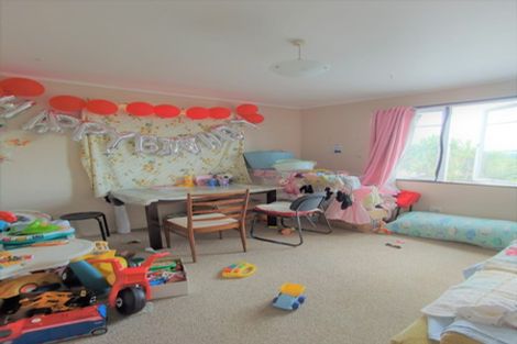 Photo of property in 448 Don Buck Road, Massey, Auckland, 0614