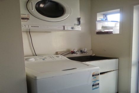 Photo of property in 30b Roche Avenue, Upper Riccarton, Christchurch, 8041