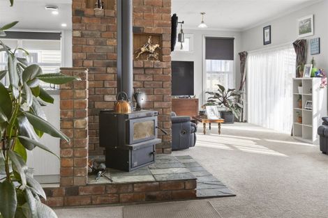 Photo of property in 58 Wakefield Street, Westport, 7825