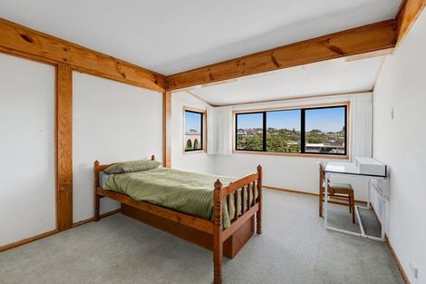 Photo of property in 65 De Luen Avenue, Tindalls Beach, Whangaparaoa, 0930