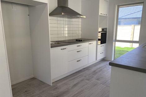 Photo of property in 38 Martingale Drive, Whitby, Porirua, 5024