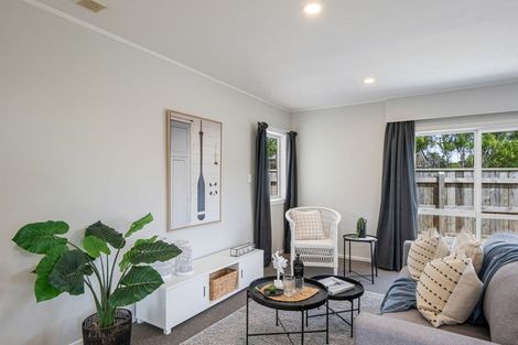 Photo of property in 14 Rangiatea Street, Paraparaumu Beach, Paraparaumu, 5032