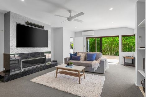 Photo of property in 14 Wade Place, Welcome Bay, Tauranga, 3175