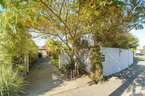 Photo of property in 11 Sinclair Avenue, Highbury, Palmerston North, 4412