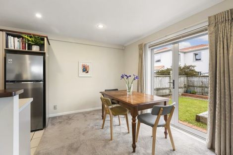 Photo of property in 22/36 Dee Street, Island Bay, Wellington, 6023