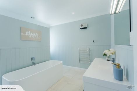 Photo of property in 183 Main Street, Greytown, 5712