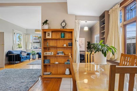 Photo of property in 28 Longfellow Street, Sydenham, Christchurch, 8023