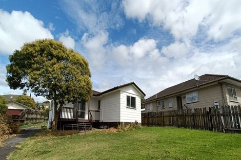 Photo of property in 21 Beaufort Place, Papatoetoe, Auckland, 2025