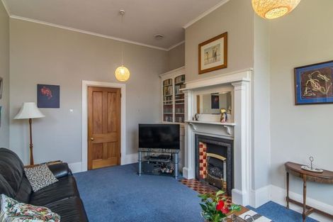 Photo of property in 66 Queens Drive, Lyall Bay, Wellington, 6022