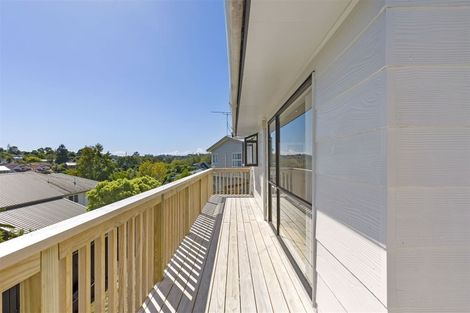Photo of property in 1/66 Trias Road, Totara Vale, Auckland, 0629