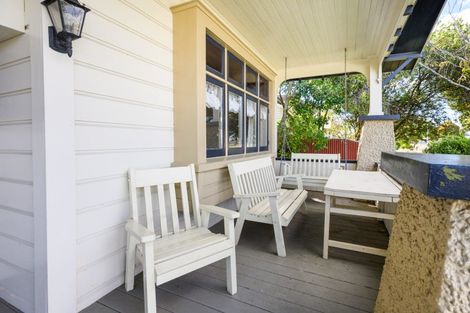 Photo of property in 19 Beresford Street, Takaro, Palmerston North, 4410