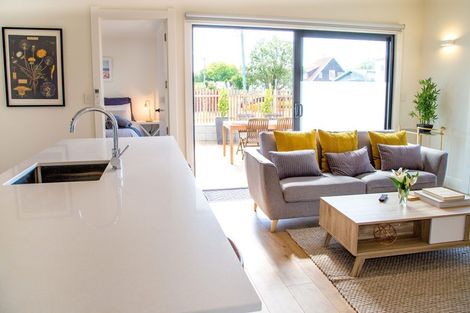 Photo of property in 3/10 Courtenay Street, St Albans, Christchurch, 8014