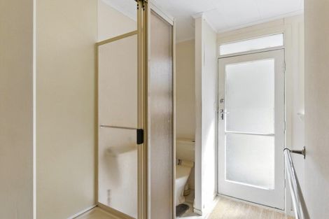 Photo of property in 15 Leinster Avenue, Raumati South, Paraparaumu, 5032