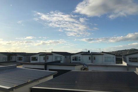 Photo of property in 96 Flat Bush School Road, Flat Bush, Auckland, 2019