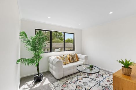 Photo of property in 1/113 Beach Road, Te Atatu Peninsula, Auckland, 0610