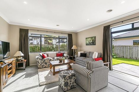 Photo of property in 7 Moston Grove, Churton Park, Wellington, 6037