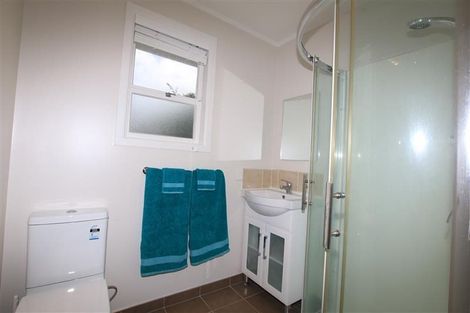 Photo of property in 64 Colwill Road, Massey, Auckland, 0614